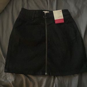 SO High Rise Mini Skirt, Zipper Front Skirt